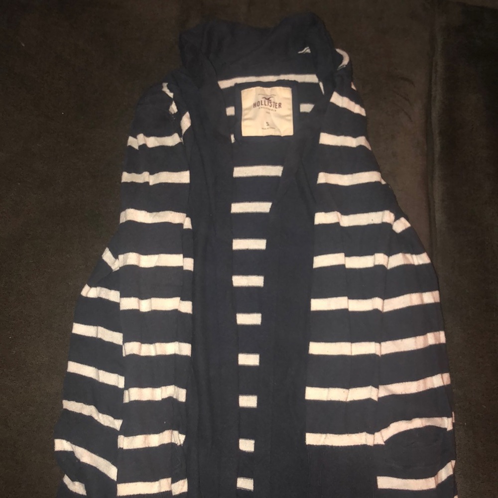 Hollister cardigan